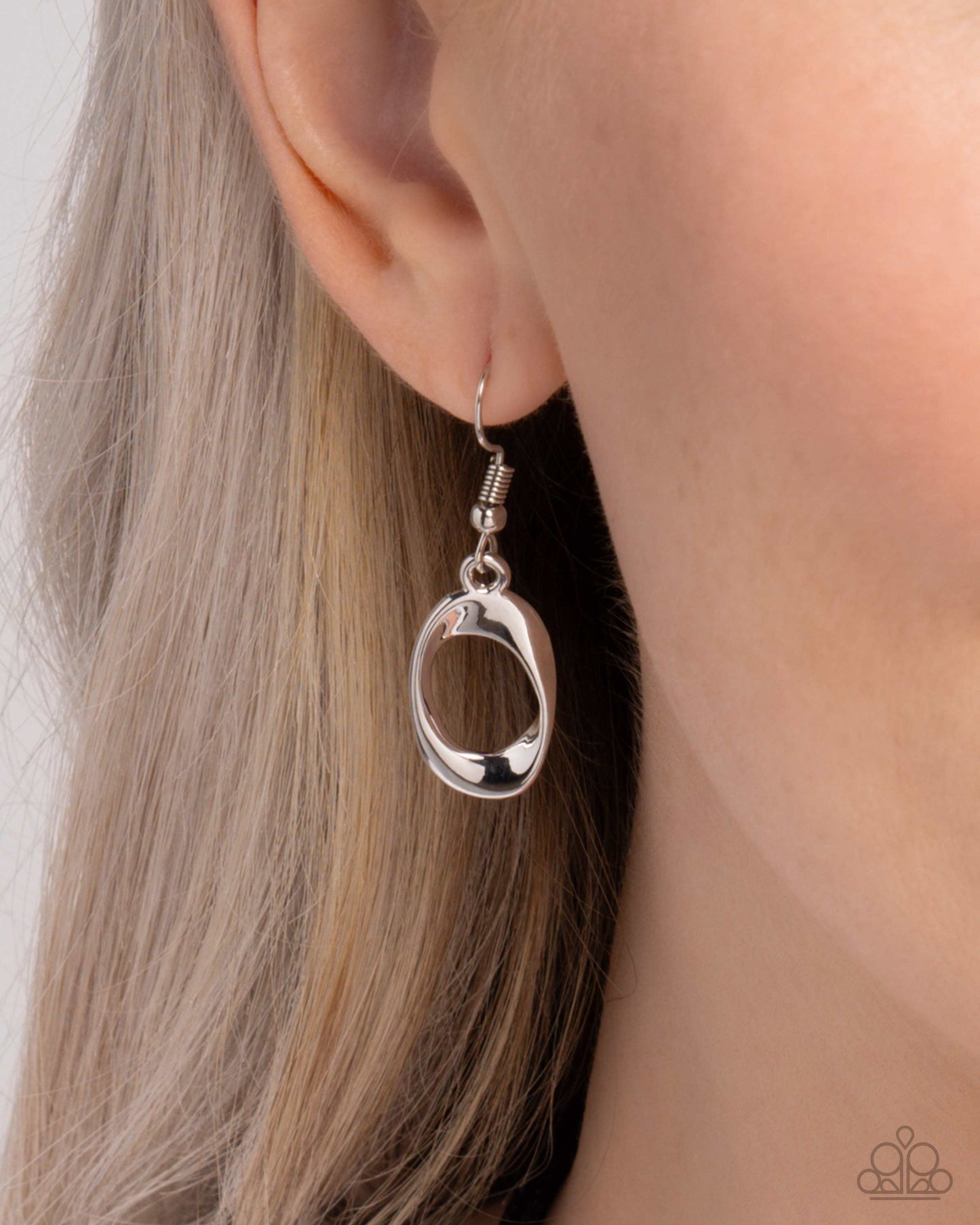 Apprehensive Accent - Silver