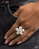 Showstopping Pearls - White