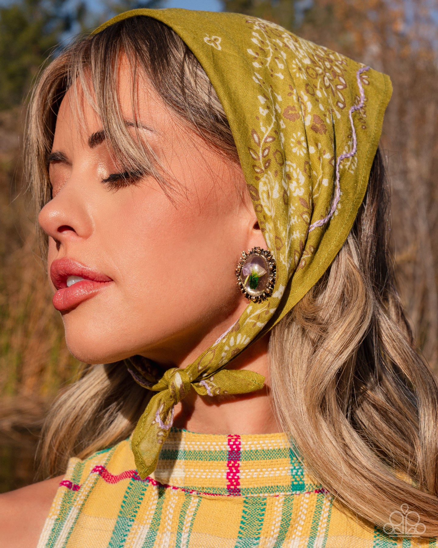 Elaborately Encased - Gold