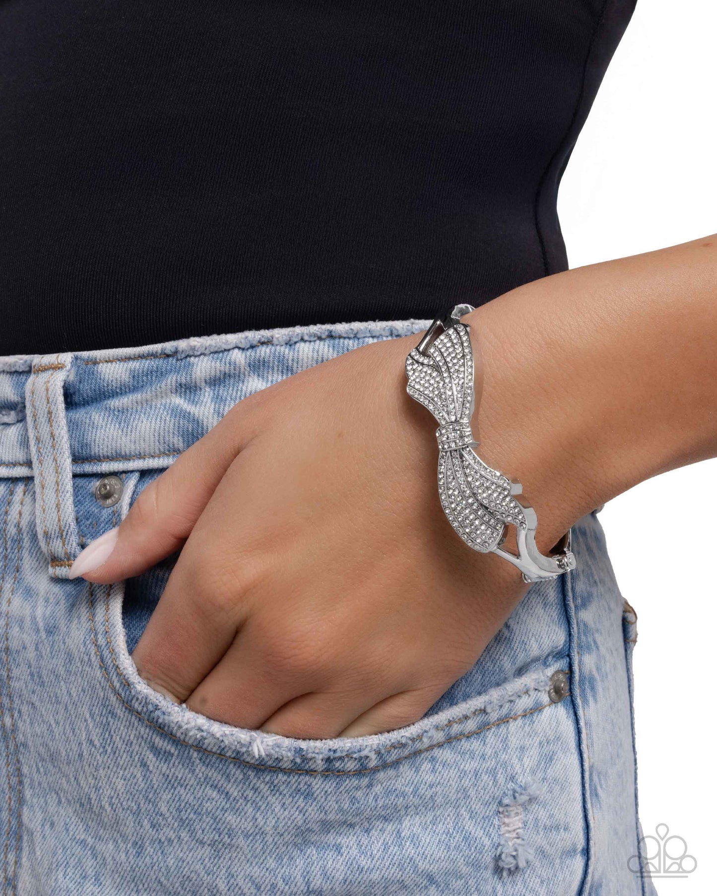 Blissful Bow - White